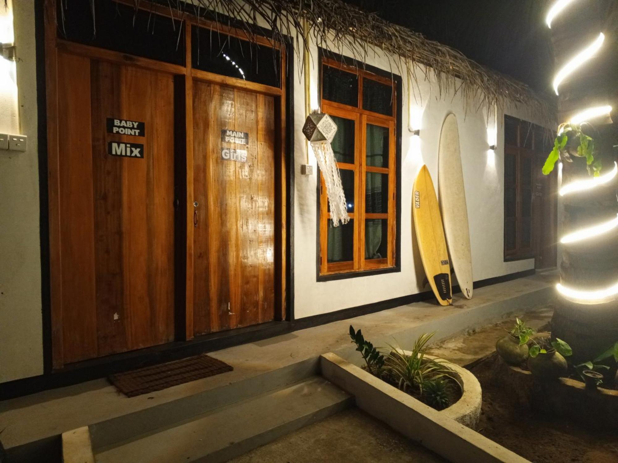 Surfing Lion Hostel อารูกัมเบย์ ภายนอก รูปภาพ